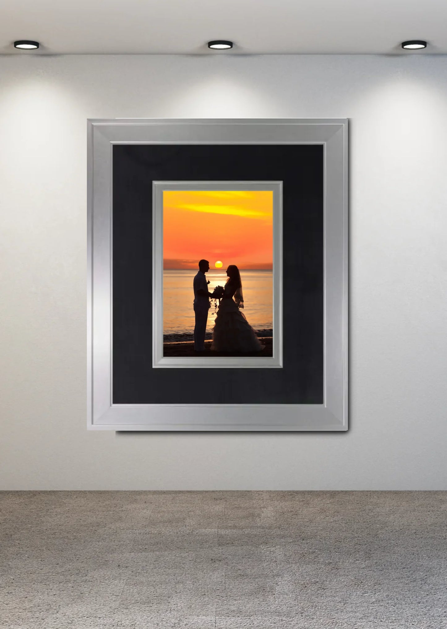 vertical_spotlight_gray